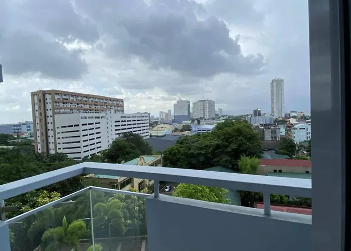 Modern 2-bedroom In Vibrant Araneta City, Qc Holiday home Manila