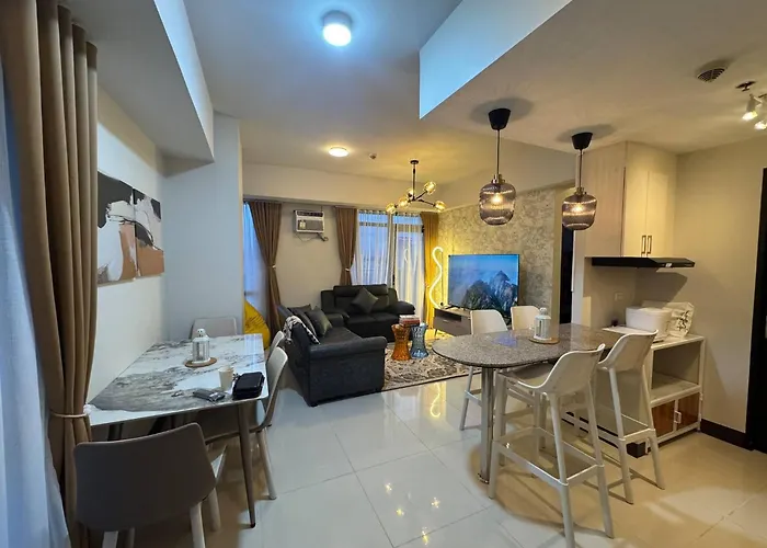 Modern 2-bedroom In Vibrant Araneta City, Qc Holiday home