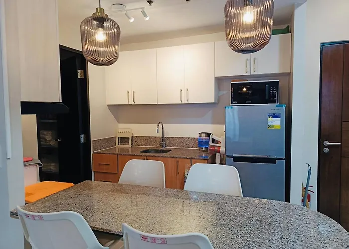 Modern 2-bedroom In Vibrant Araneta City, Qc Holiday home *